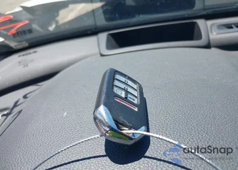 2018 Honda Accord Touring z USA, uszkodzony, nr VIN 1HGCV1F92JA014490